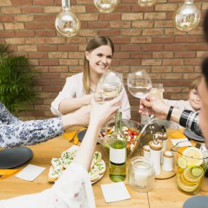 Dentro de casa também é lugar de receber amigos